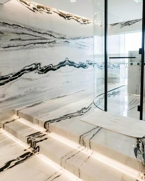 Bathroom and kitchen in white with black veins
