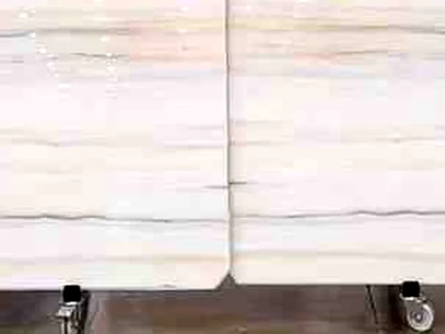 Lasa White Marble