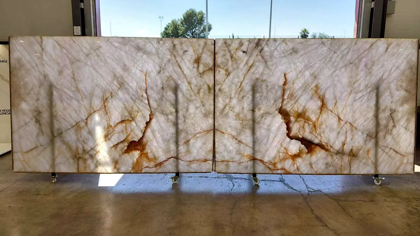 Cuarcita Crystallo: tabla real en nuestro almacén