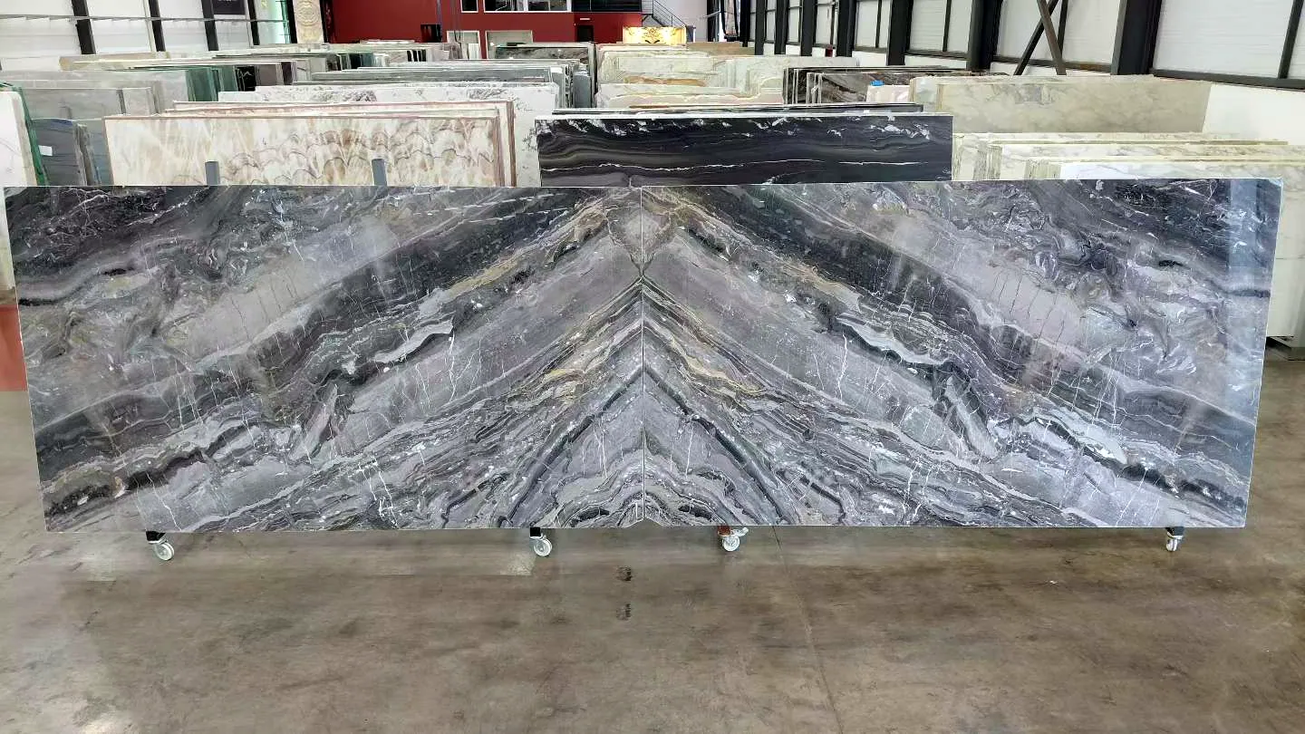 Mármol Orobico Gris: tabla real en nuestro almacén